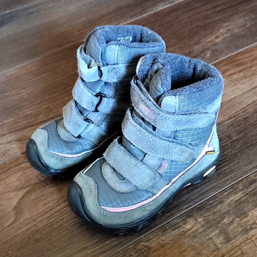 Girls Keen Snow Boots